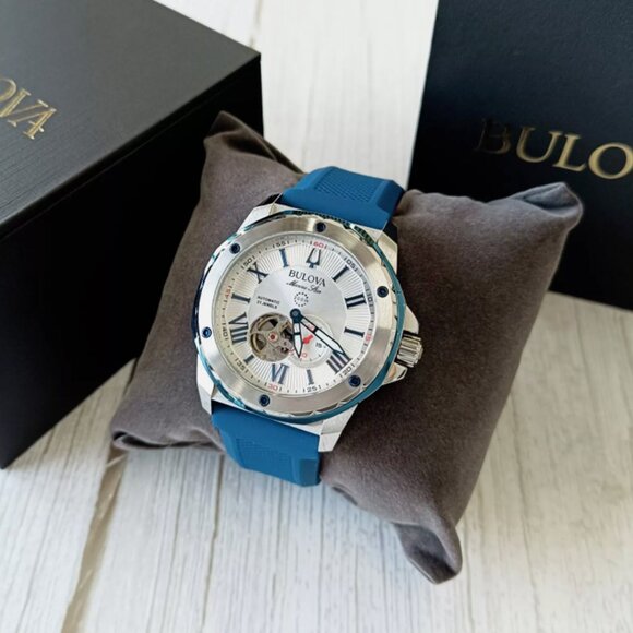 Bulova Marine Star Rubber Strap Men's Watch BOX - Picture 1 of 8